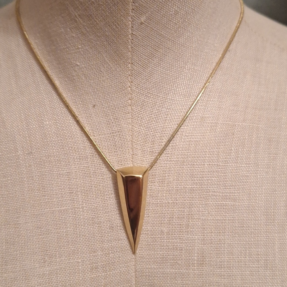 HOUSE OF HARLOW 1960 MESA PENDANT NECKLACE